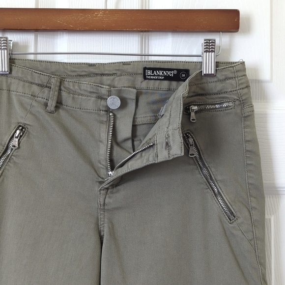 Blank NYC The Reade Mid Rise Ankle Cropped Twill Skinny Cargo Pants Sage 28 - Picture 8 of 14
